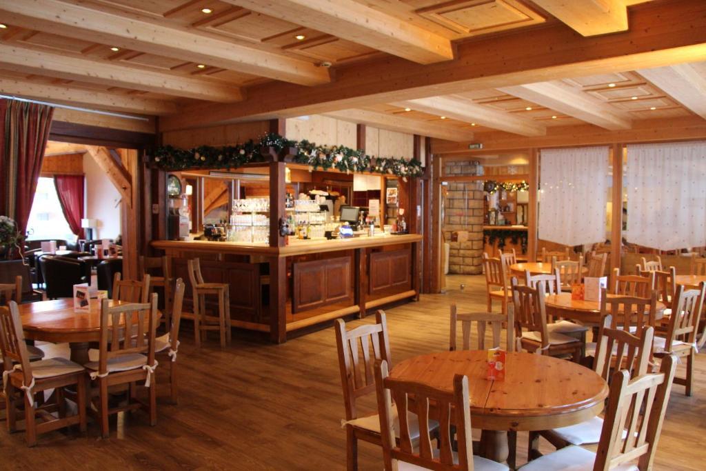 Hotel Club Le Cret Морзин Экстерьер фото